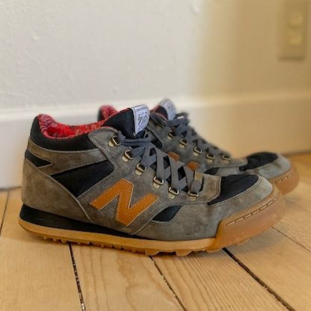 New Balance x Herschel Supply Vintage Hiking Shoes, matching bag!